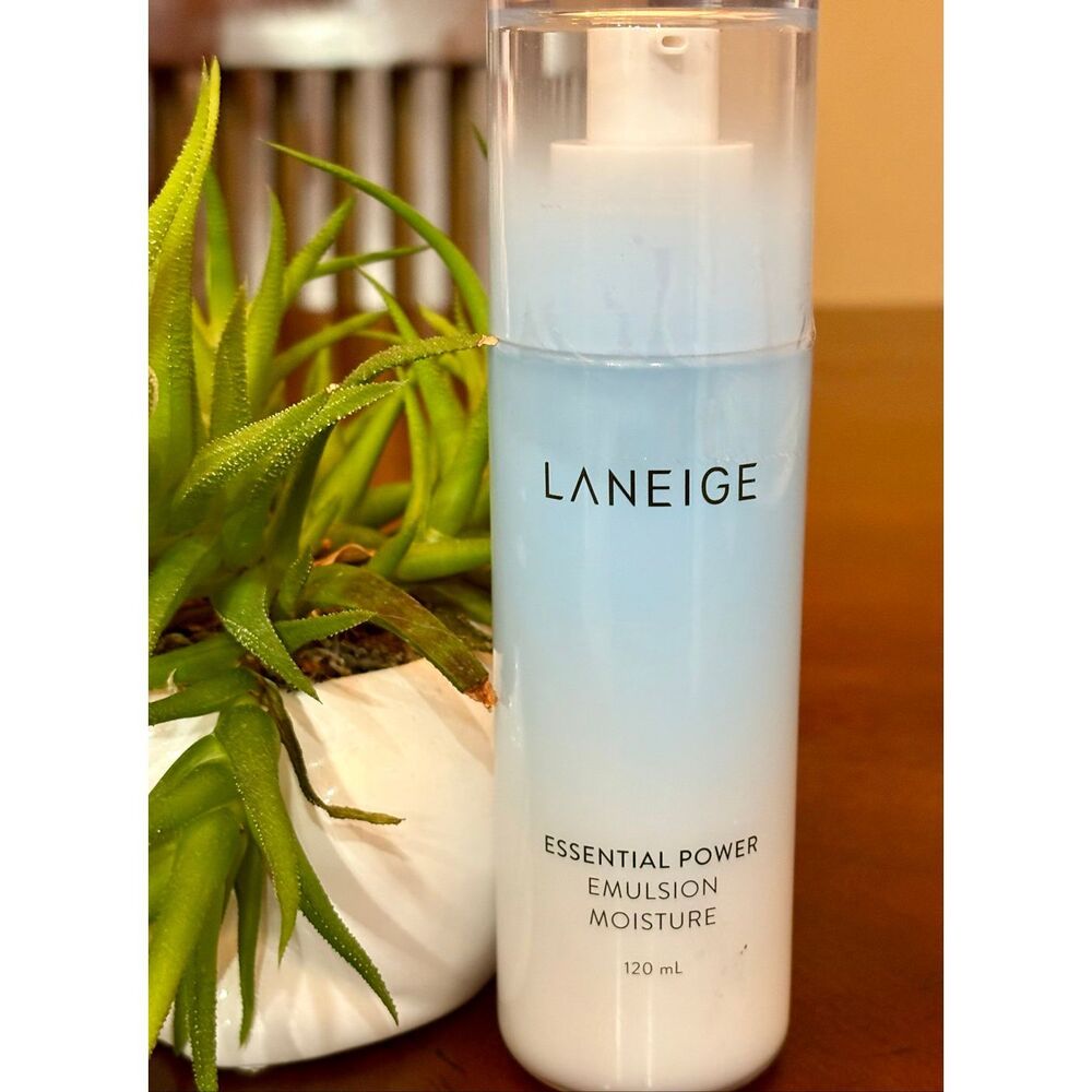 LANEIGE - NWOT - Essential Power Emulsion (Moisture), 120 ml (4 fl oz) No Box